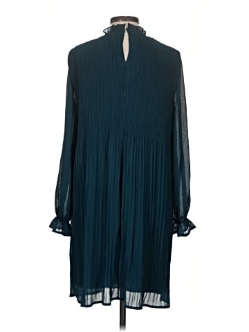 Shein Casual Dress (view 2)