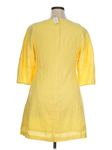 Banana Republic Factory Store Casual Dress (view 2)