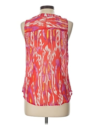 Kenar Sleeveless Blouse (view 2)