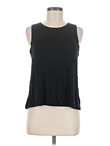 American Eagle Outfitters Sleeveless T-Shirt (view 1)