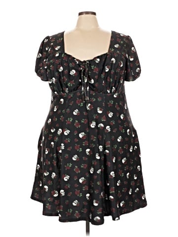 Hot Topic Casual Dress (view 1)