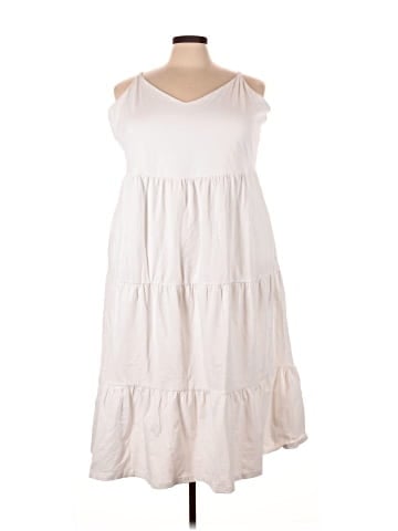Old Navy Casual Dress (view 1)