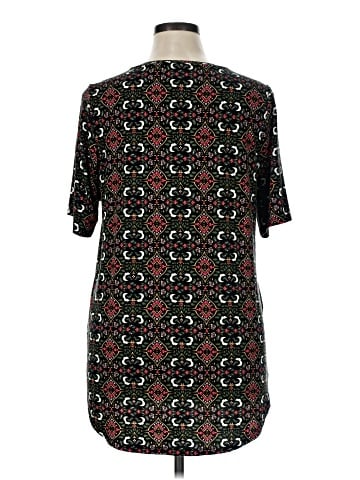 Lane Bryant Short Sleeve T-Shirt (view 2)