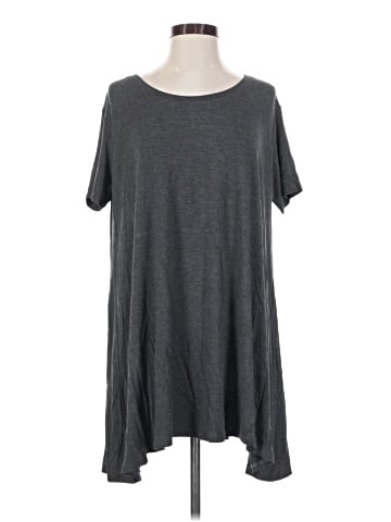 Angie Short Sleeve T-Shirt (view 1)