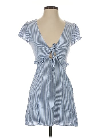 Lulus Casual Dress (view 1)