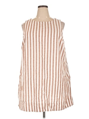 Old Navy Sleeveless Blouse (view 1)