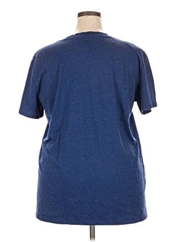 Maurices Short Sleeve T-Shirt (view 2)