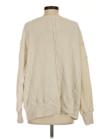 American Eagle Outfitters Pullover Sweater (view 2)