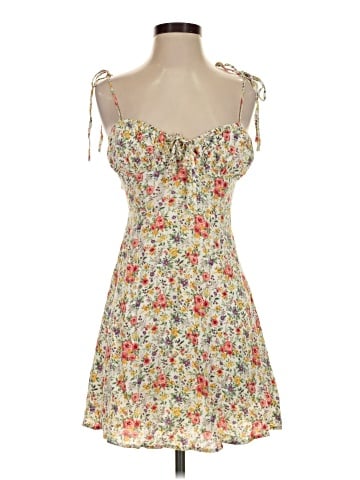 Forever 21 Casual Dress (view 1)