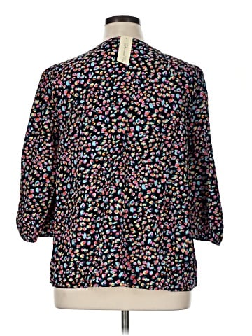 Doe & Rae 3/4 Sleeve Blouse (view 2)