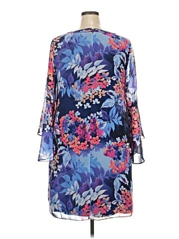 Roz & Ali Casual Dress (view 2)