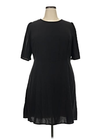 Old Navy Casual Dress (view 1)