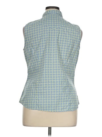 Roper Sleeveless Button-Down Shirt (view 2)