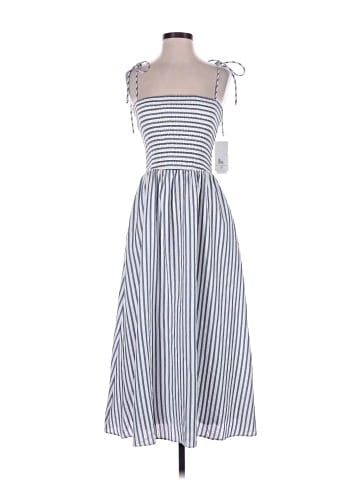 Julia Jordan Casual Dress (view 1)