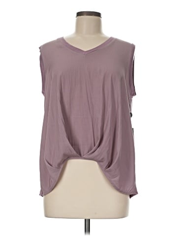 Lola & Sophie Sleeveless T-Shirt (view 1)