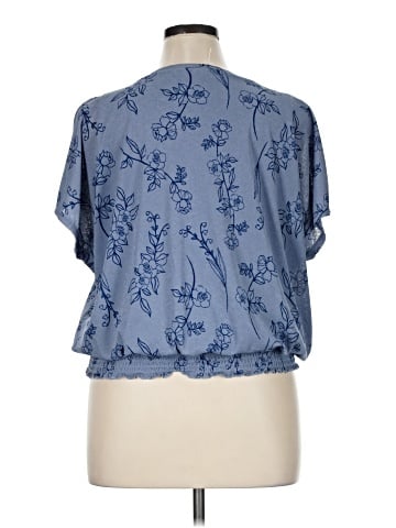 Apt. 9 Short Sleeve T-Shirt (view 2)