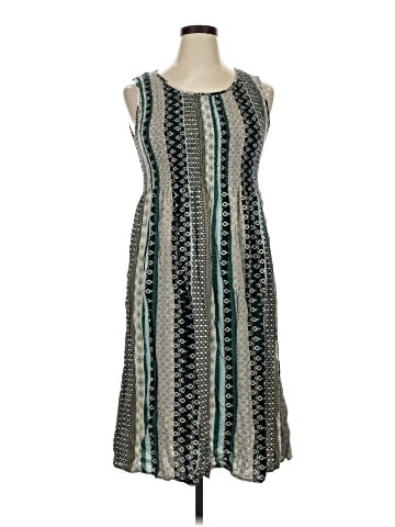 Croft & Barrow Casual Dress (view 1)