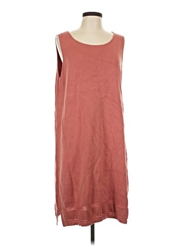 Marla Wynne Casual Dress (view 1)