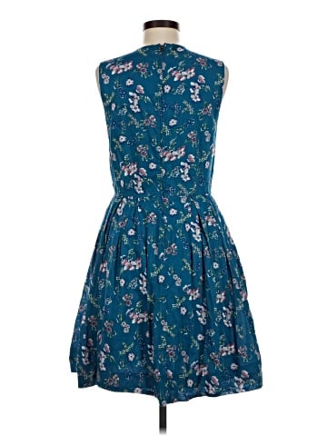 Gap Casual Dress (view 2)