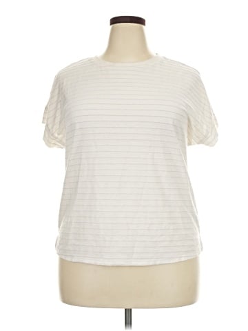 Ellen Tracy Short Sleeve T-Shirt (view 1)