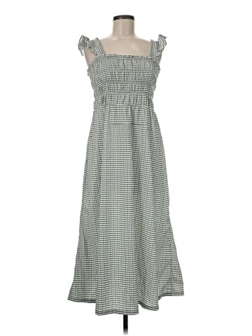 Old Navy Casual Dress (view 1)