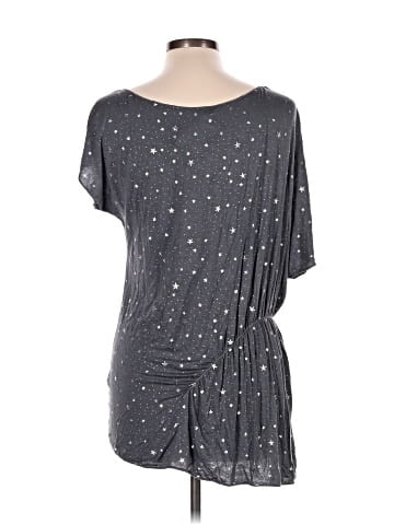 Chelsea & Violet Short Sleeve Top (view 2)