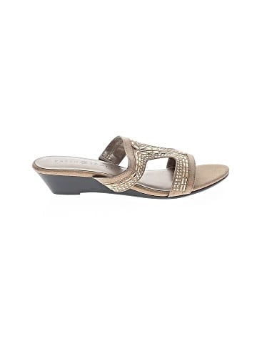 Karen Scott Wedges (view 1)