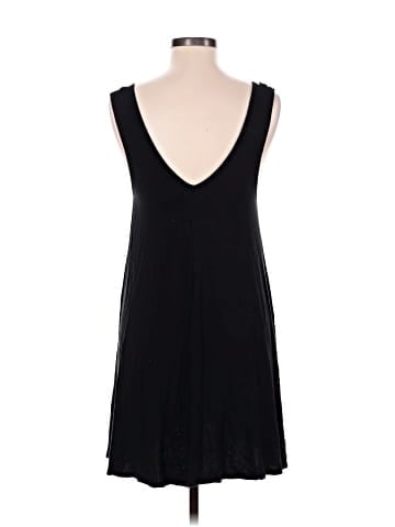 American Eagle Outfitters Sleeveless T-Shirt (view 2)