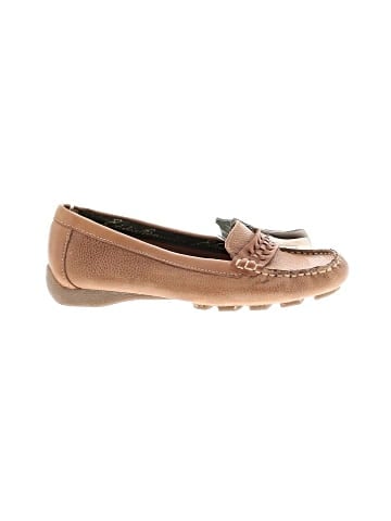 Eddie Bauer Flats (view 1)