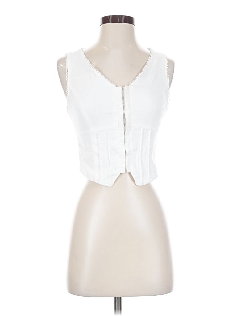 Pre-owned Kirious Sleeveless Blouse In White