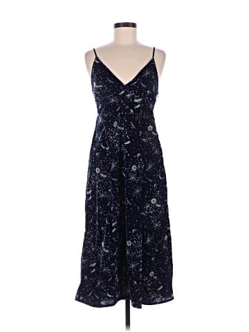Urban Outfitters Cocktail Dress (view 1)