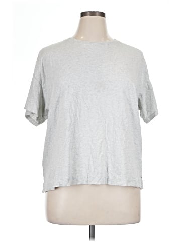 Old Navy Short Sleeve T-Shirt (view 1)
