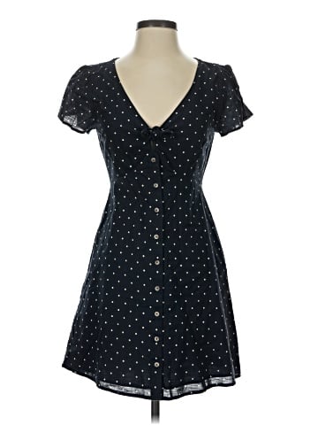 Abercrombie & Fitch Casual Dress (view 1)