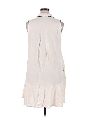 Jane and Delancey Casual Dress (view 2)