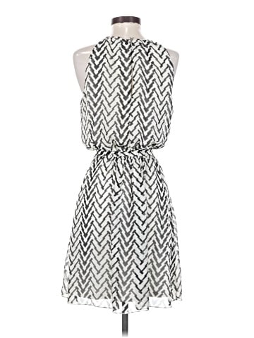Guess Casual Dress (view 2)