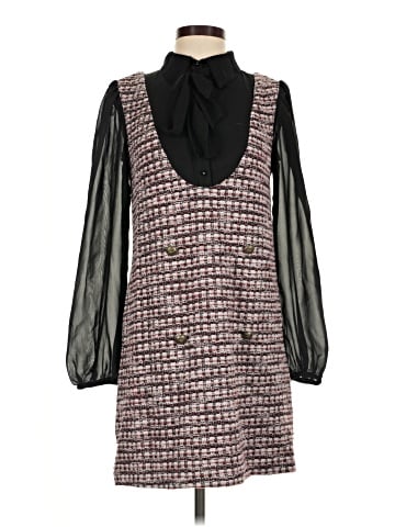 Julia Jordan Casual Dress (view 1)
