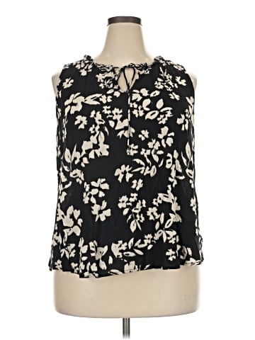 Bobeau Sleeveless Blouse (view 1)