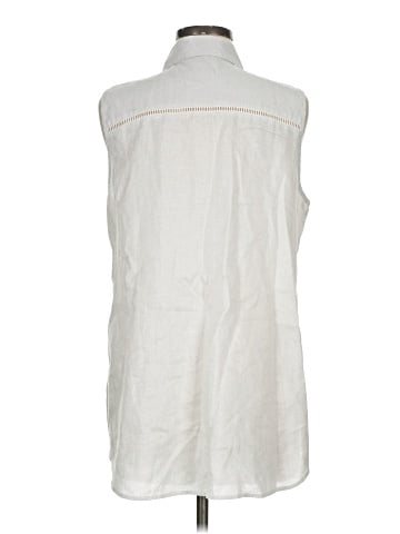 Chico's Sleeveless Button-Down Shirt (view 2)