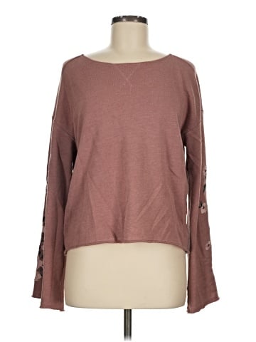 American Eagle Outfitters Pullover Sweater (view 1)