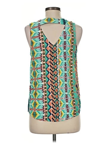 Fun2Fun Sleeveless Blouse (view 2)