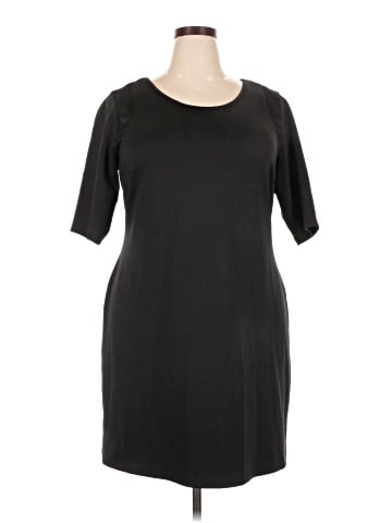 Spruce & Sage Casual Dress (view 1)