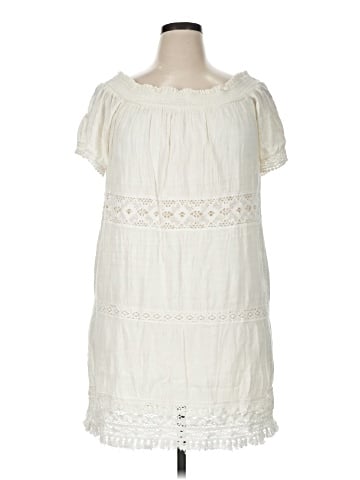 American Eagle Outfitters Casual Dress (view 1)
