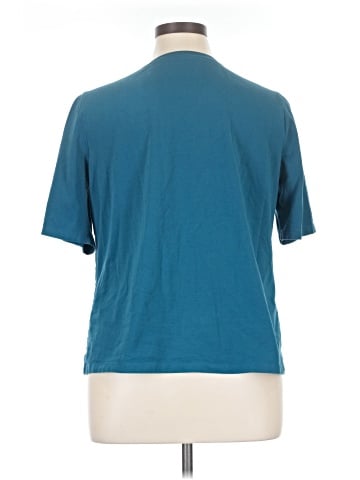 Chico's Short Sleeve T-Shirt (view 2)