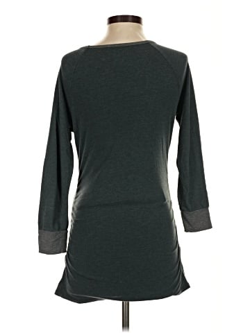 Liz Lange Maternity for Target 3/4 Sleeve T-Shirt (view 2)