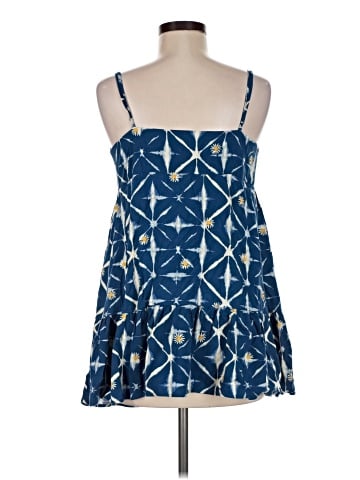 Urban Outfitters Casual Dress (view 2)