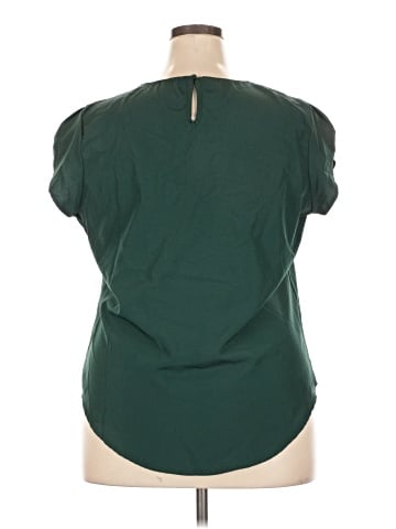 Unbranded Sleeveless T-Shirt (view 2)