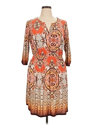 En Focus Casual Dress (view 1)