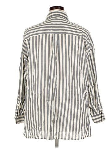 Torrid Long Sleeve Button-Down Shirt (view 2)