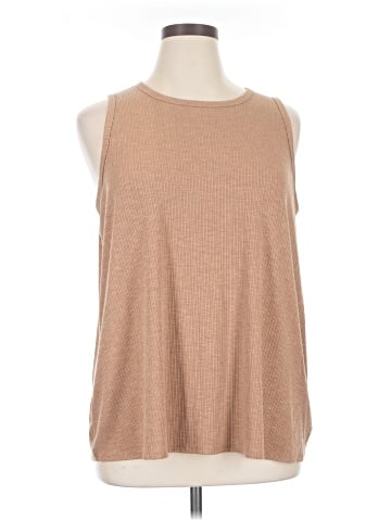 Old Navy Sleeveless T-Shirt (view 1)
