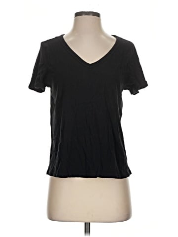 Old Navy Short Sleeve T-Shirt (view 1)